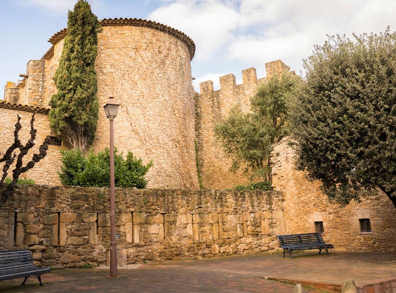 Castell de Vulpellac, Spain